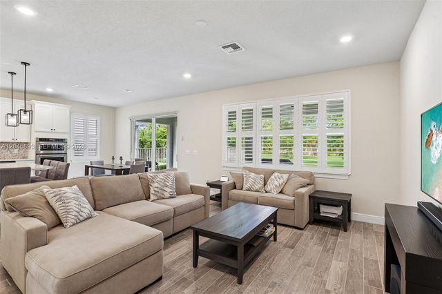 1636 Trailhead Terrace, Hollywood, FL 33021