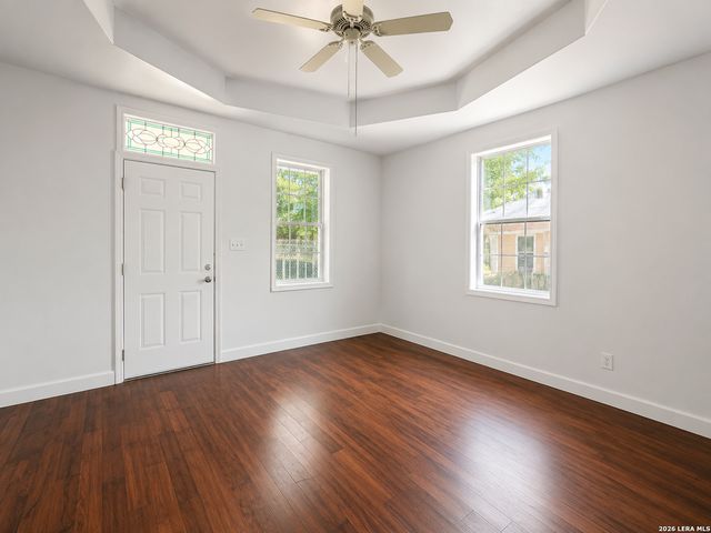 621 PORTER ST, San Antonio, TX 78210