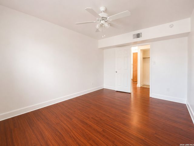 621 PORTER ST, San Antonio, TX 78210