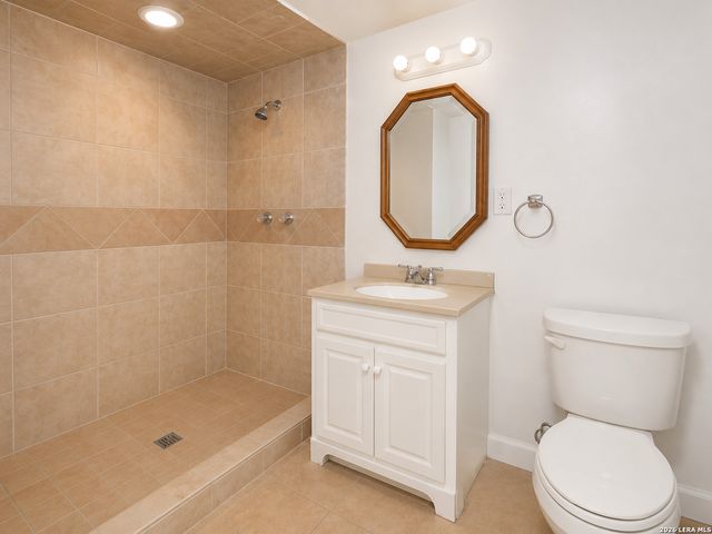 621 PORTER ST, San Antonio, TX 78210