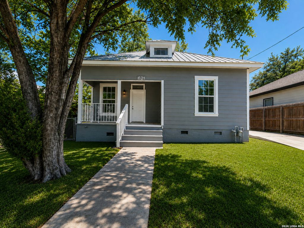 621 PORTER ST, San Antonio, TX 78210