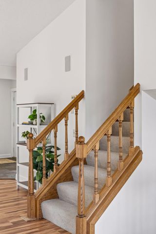 21250 Horseshoe Trail, Hamel, MN 55340