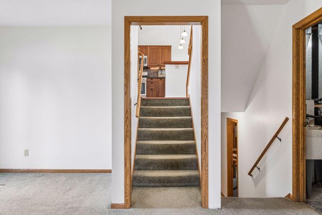 21250 Horseshoe Trail, Hamel, MN 55340