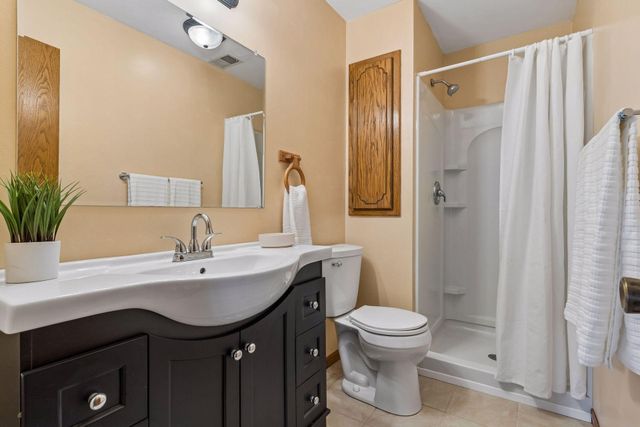 21250 Horseshoe Trail, Hamel, MN 55340