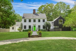 22 Huckleberry Lane, Weston, CT 06883