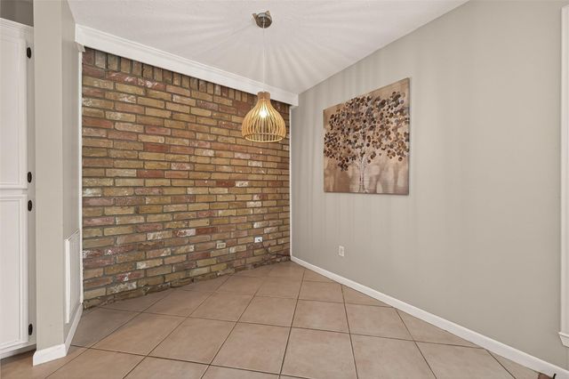 2411 Roman Forest Boulevard, New Caney, TX 77357