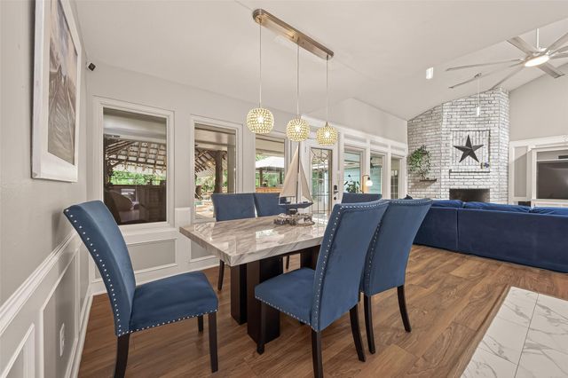 2411 Roman Forest Boulevard, New Caney, TX 77357