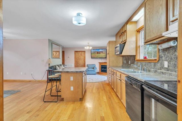 330 Chestnut Forest DR, Hardy, VA 24101
