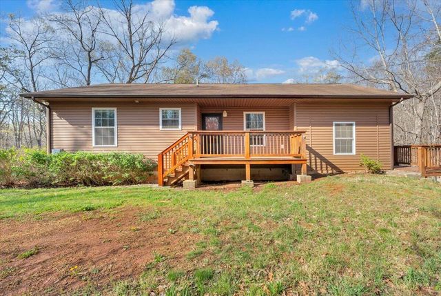 330 Chestnut Forest DR, Hardy, VA 24101
