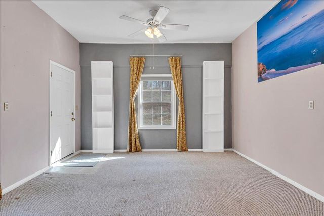 330 Chestnut Forest DR, Hardy, VA 24101