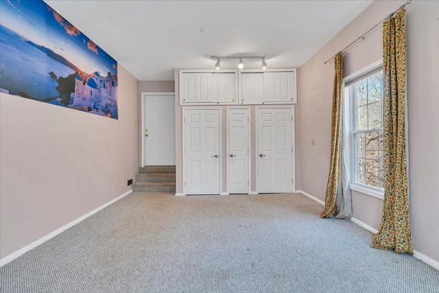 330 Chestnut Forest DR, Hardy, VA 24101