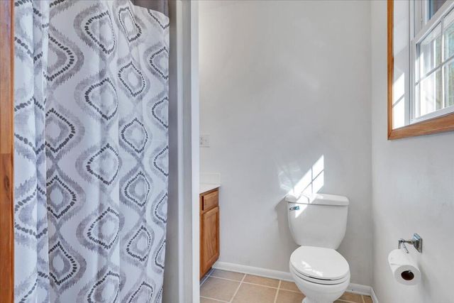330 Chestnut Forest DR, Hardy, VA 24101