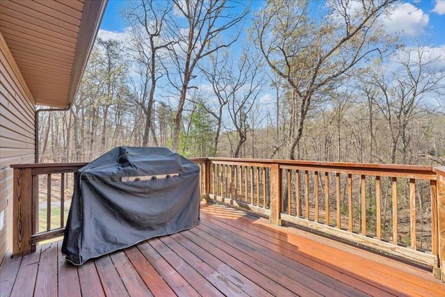 330 Chestnut Forest DR, Hardy, VA 24101