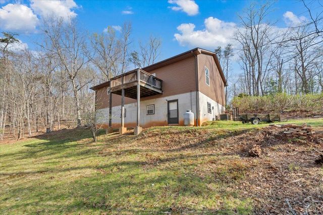 330 Chestnut Forest DR, Hardy, VA 24101