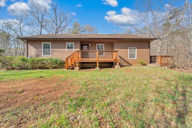 330 Chestnut Forest DR, Hardy, VA 24101