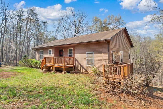 330 Chestnut Forest DR, Hardy, VA 24101