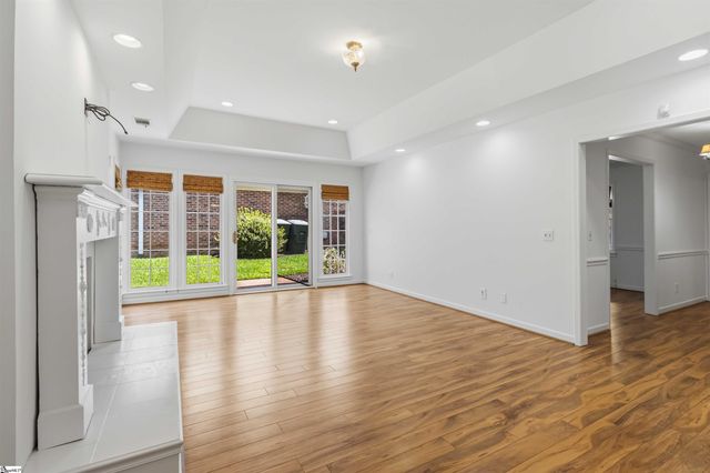 4 Parkins Place, Greenville, SC 29607