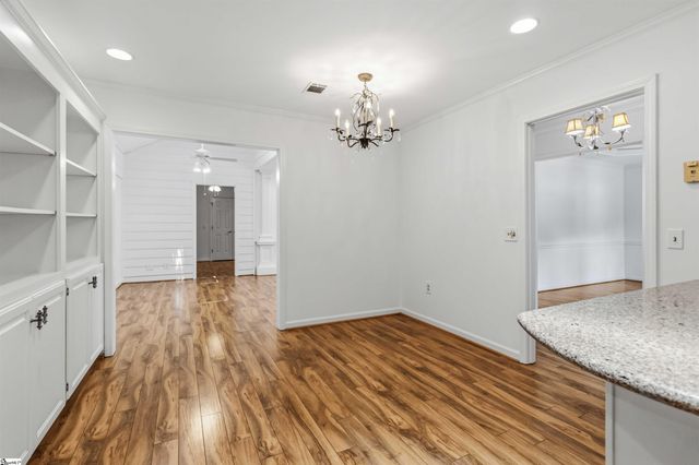 4 Parkins Place, Greenville, SC 29607