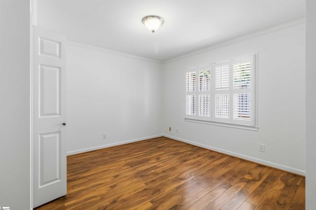 4 Parkins Place, Greenville, SC 29607