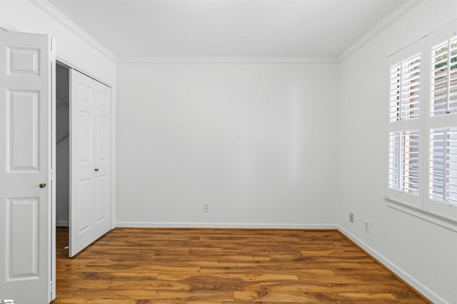 4 Parkins Place, Greenville, SC 29607