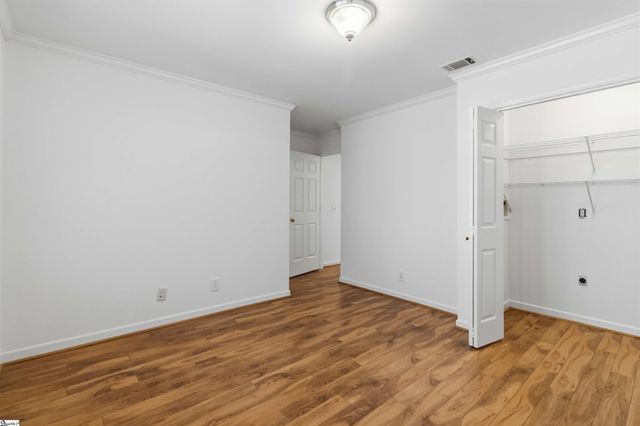 4 Parkins Place, Greenville, SC 29607