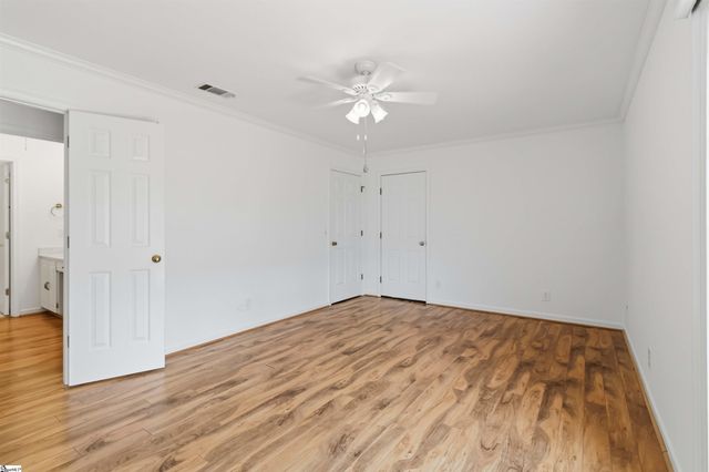 4 Parkins Place, Greenville, SC 29607
