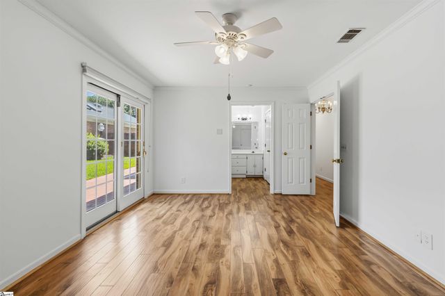 4 Parkins Place, Greenville, SC 29607