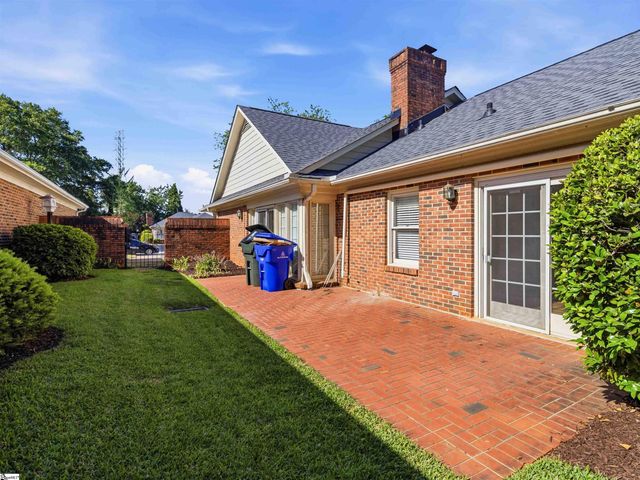 4 Parkins Place, Greenville, SC 29607
