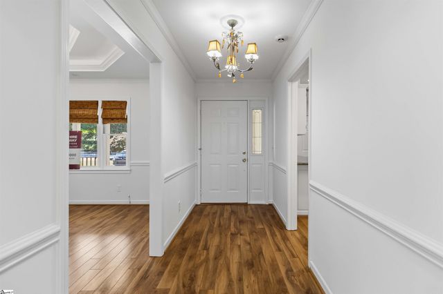 4 Parkins Place, Greenville, SC 29607