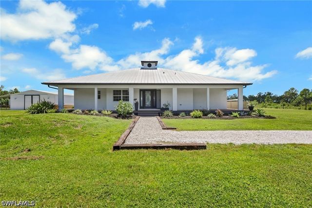 37061 Rickard LN, North Fort Myers, FL 33917