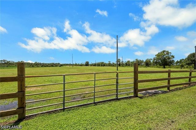 37061 Rickard LN, North Fort Myers, FL 33917