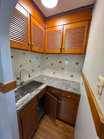 59 Cooper Ave., Woonsocket, RI 02895