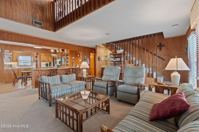 1099 Ocean Boulevard W, Supply, NC 28462