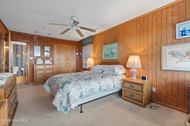 1099 Ocean Boulevard W, Supply, NC 28462