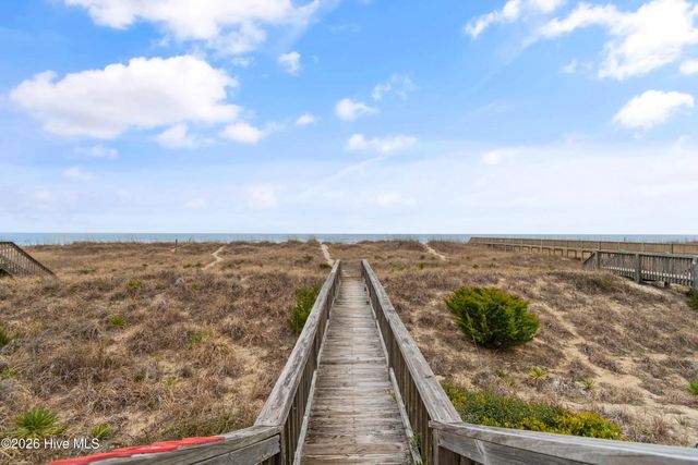 1099 Ocean Boulevard W, Supply, NC 28462