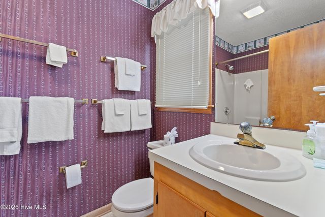 1099 Ocean Boulevard W, Supply, NC 28462