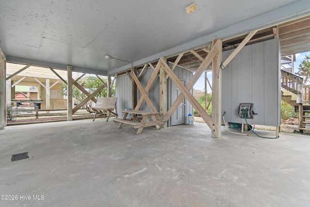 1099 Ocean Boulevard W, Supply, NC 28462