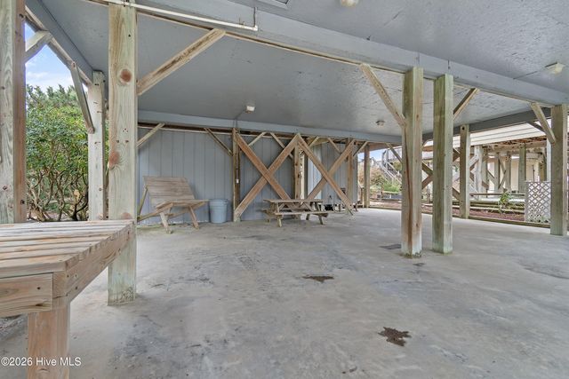 1099 Ocean Boulevard W, Supply, NC 28462