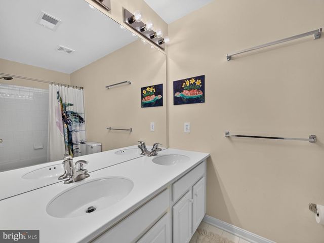 63 WILLIAMS DR, Fountainville, PA 18923