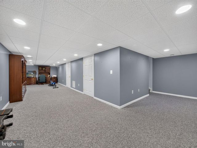 63 WILLIAMS DR, Fountainville, PA 18923