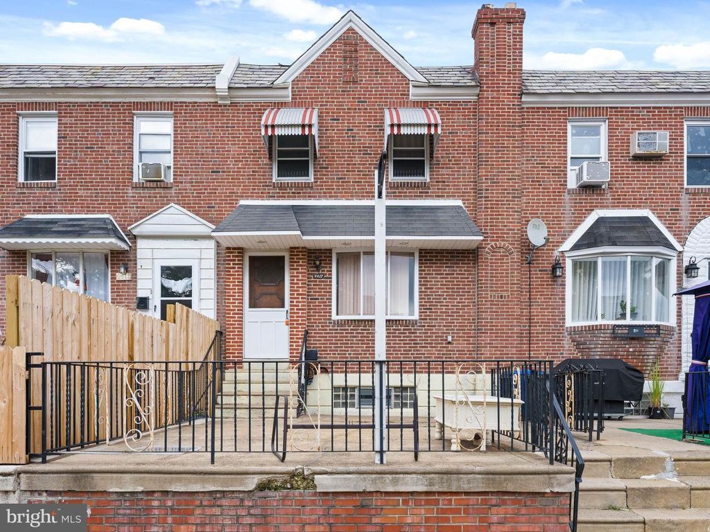 4417 BLEIGH AVE, PHILADELPHIA, PA 19136 — exterior