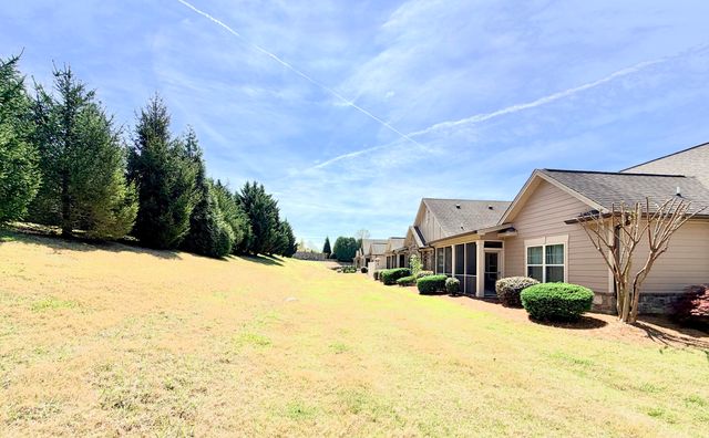 1746 Sedgefield Drive, Ooltewah, TN 37363