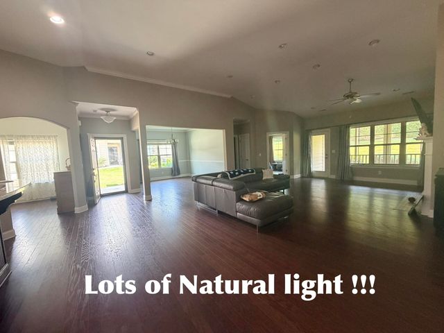 1746 Sedgefield Drive, Ooltewah, TN 37363