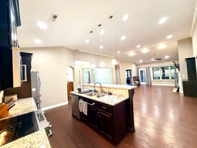 1746 Sedgefield Drive, Ooltewah, TN 37363