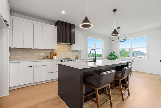 16506 S Loiret Street, Olathe, KS 66062