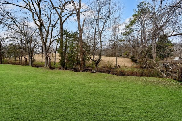 741 Saundersville Ferry Rd, Mount Juliet, TN 37122