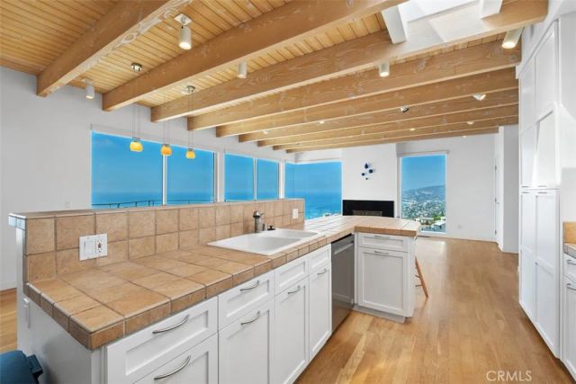2475 Juanita, Laguna Beach, CA 92651