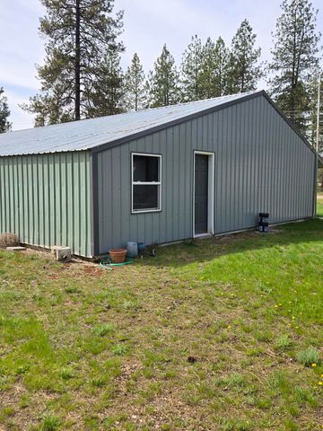 26810 N Regal Ln, Chattaroy, WA 99003