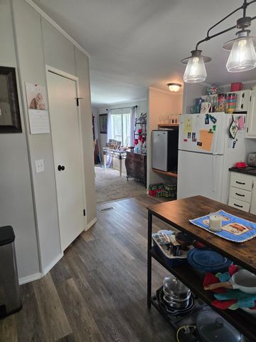 26810 N Regal Ln, Chattaroy, WA 99003