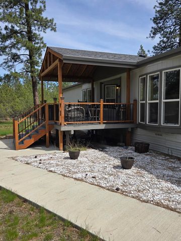 26810 N Regal Ln, Chattaroy, WA 99003